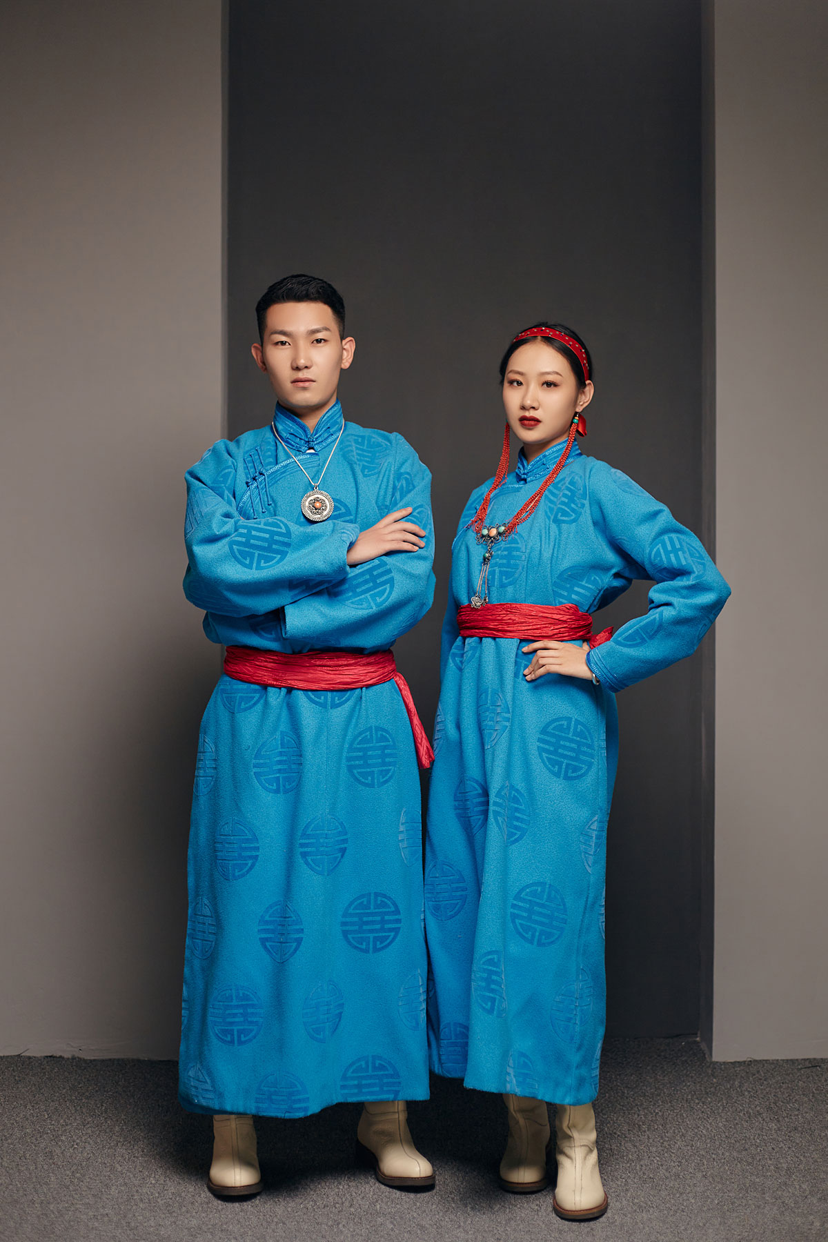  蒙古族特色婚紗照